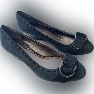 Coach ‘Millie’ dark gray wedge slip on low heel 6 B like new 💕 sole unmarked